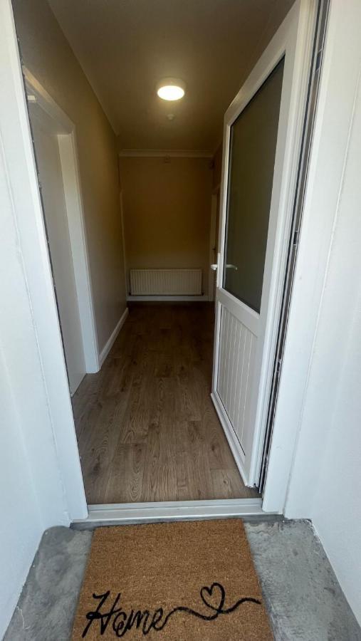 Yeats Lodge Self Catering Apartment And Bar Galway Exteriér fotografie