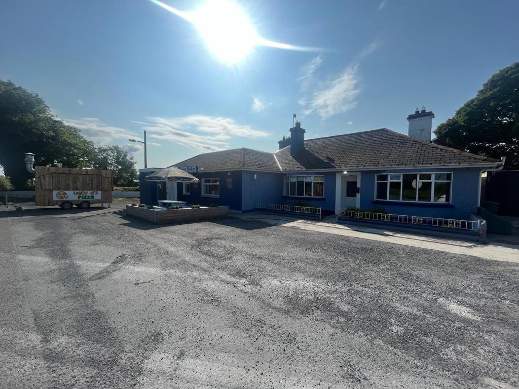 Yeats Lodge Self Catering Apartment And Bar Galway Exteriér fotografie